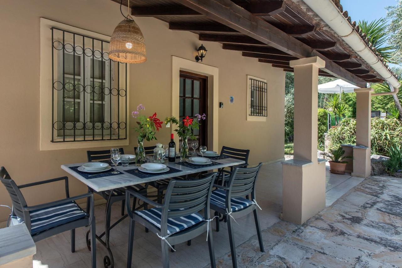 Villa Apleton Kassiopi Esterno foto