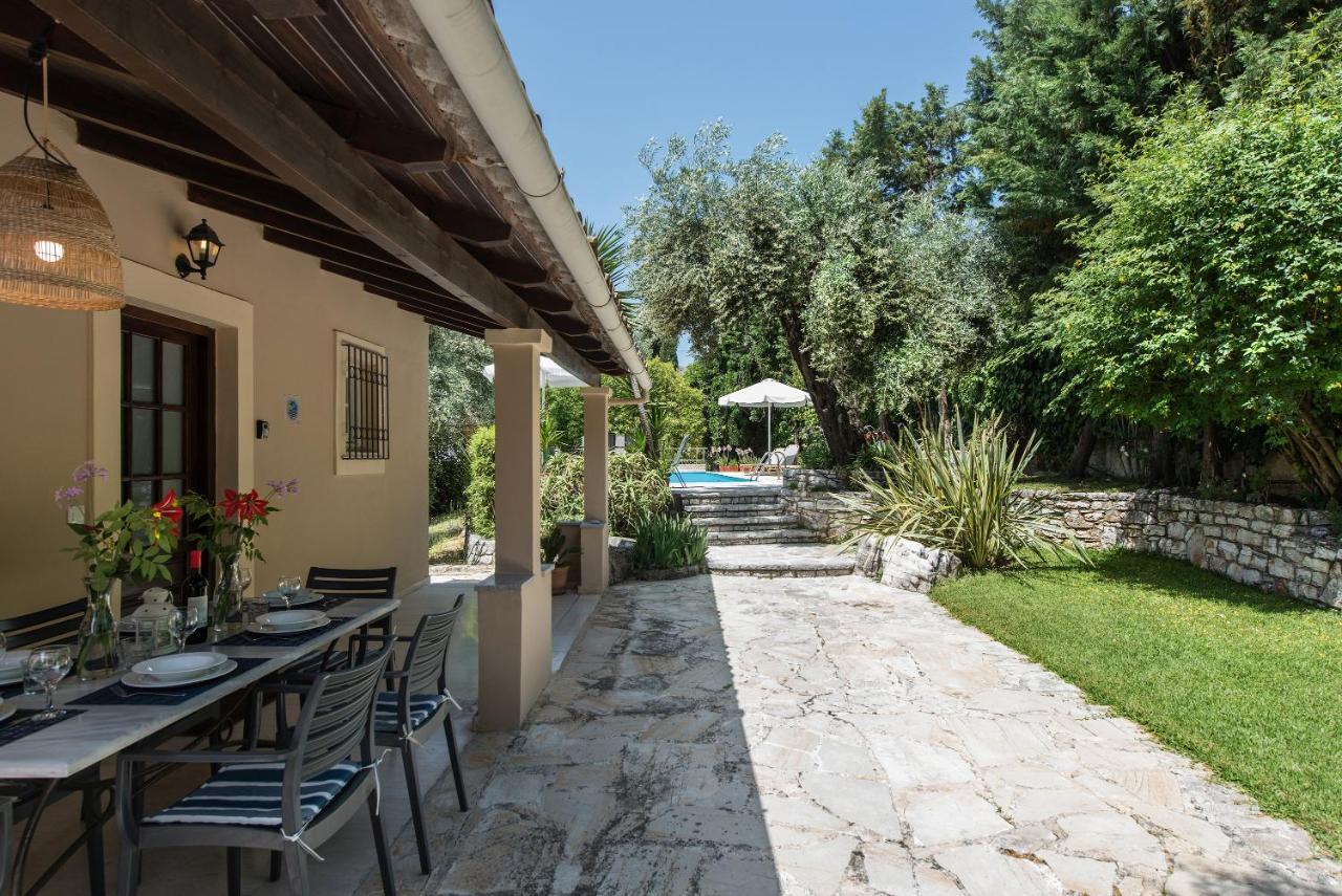 Villa Apleton Kassiopi Esterno foto