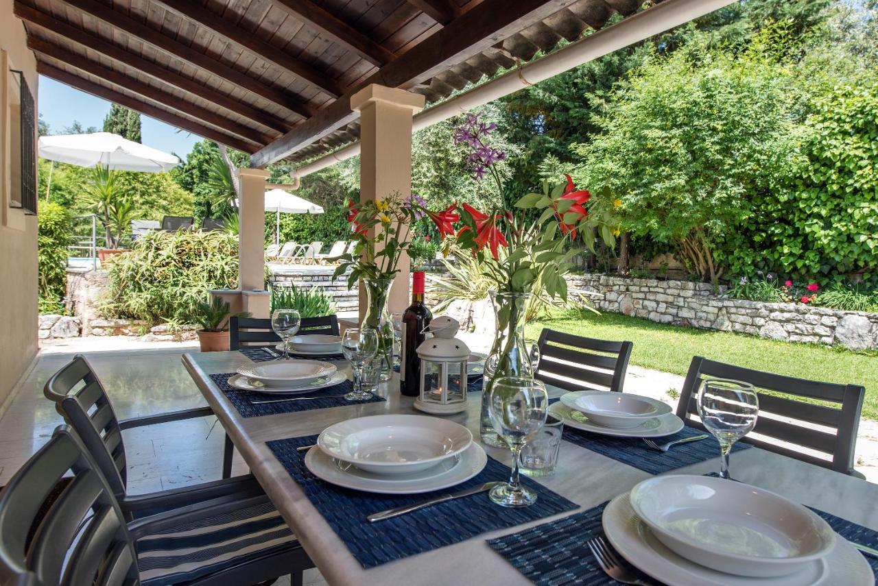 Villa Apleton Kassiopi Esterno foto