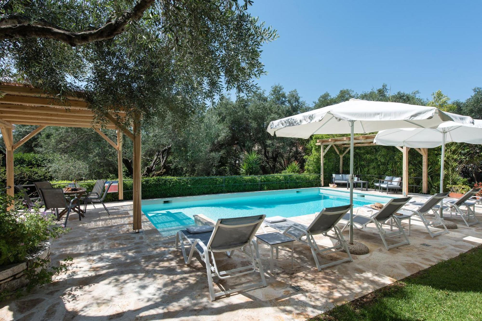 Villa Apleton Kassiopi Esterno foto