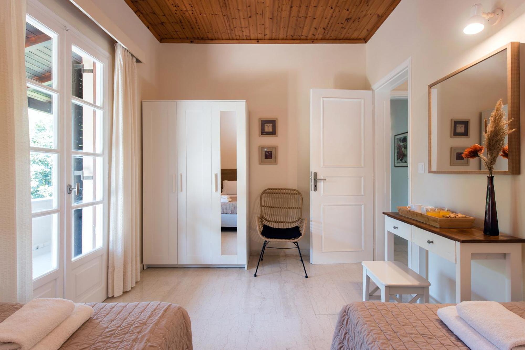 Villa Apleton Kassiopi Esterno foto