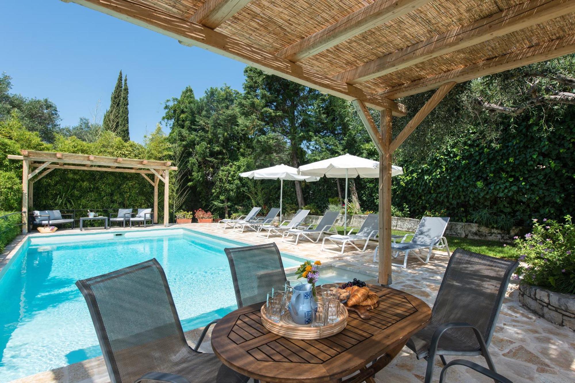 Villa Apleton Kassiopi Esterno foto
