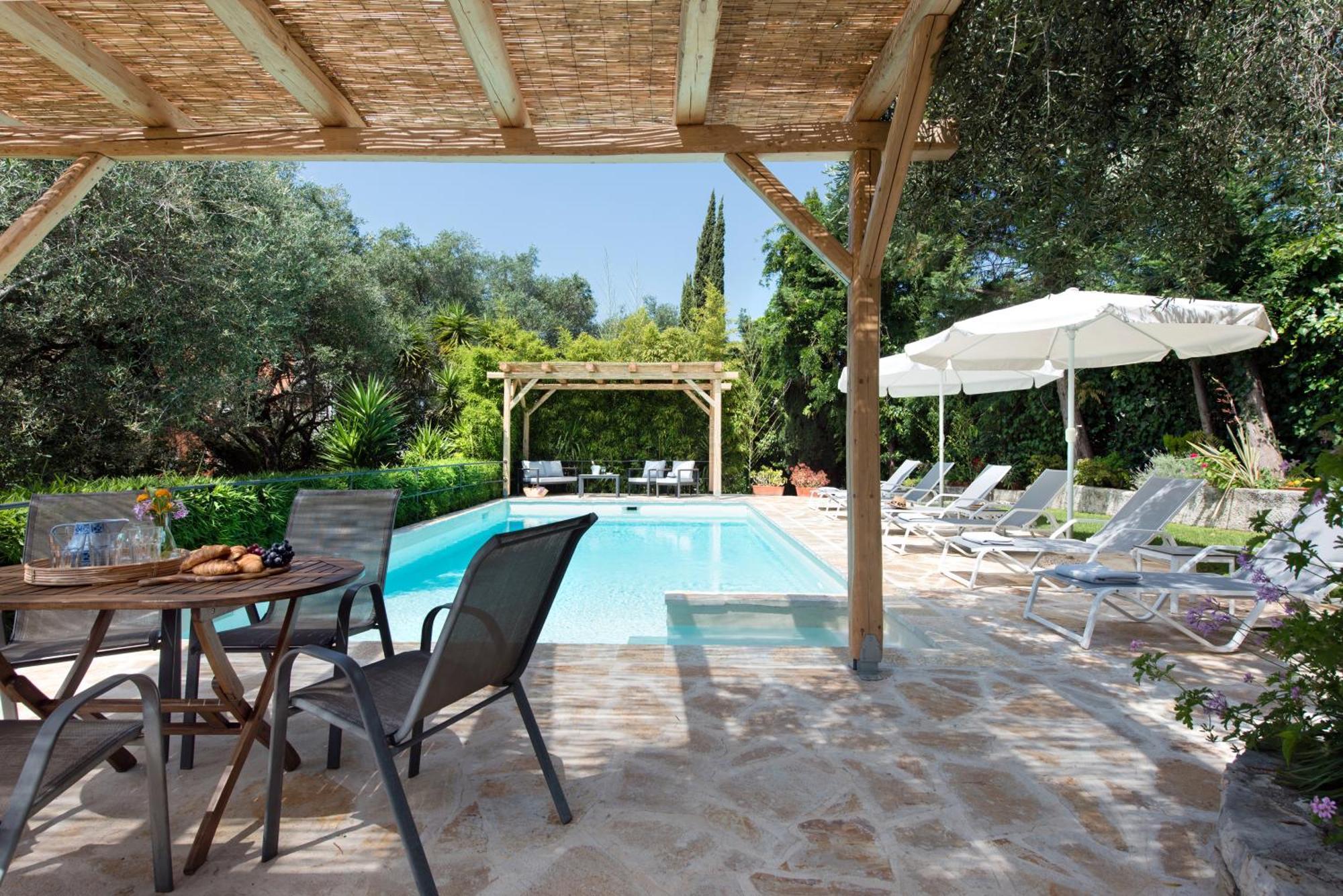 Villa Apleton Kassiopi Esterno foto